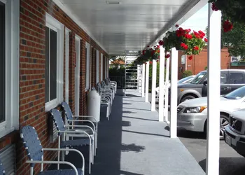 The Springs Motel hotel thumbnail 7