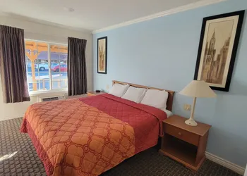 Townhouse Motel hotel thumbnail 6