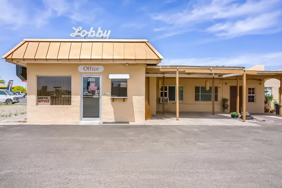 OYO Hotel Yuma AZ - I-8/US-95 hotel detail image 2