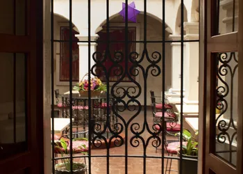 Casa Catrina hotel thumbnail 2