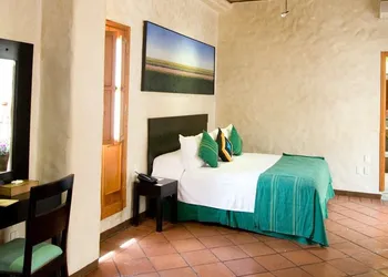 Casa Catrina hotel thumbnail 5