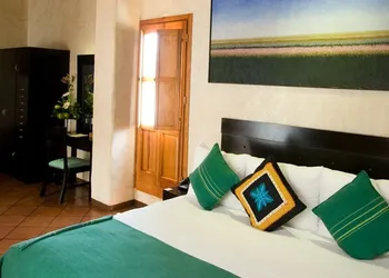 Casa Catrina hotel thumbnail 6