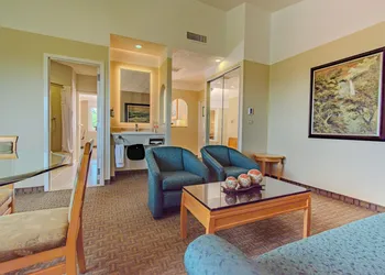 Holiday Inn Cuernavaca by IHG hotel thumbnail 6