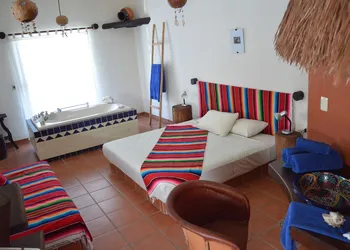 Lo Nuestro Petit Hotel hotel thumbnail 5