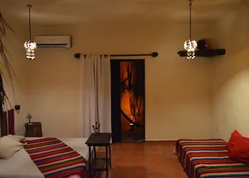 Lo Nuestro Petit Hotel hotel thumbnail 7
