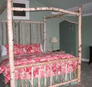 Lake Opechee Inn and Spa hotel detail image 7