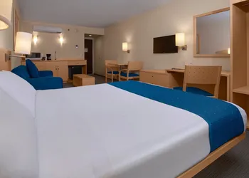 City Express by Marriott Puebla Finsa hotel thumbnail 7