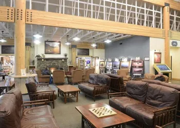 Denali Park Village hotel thumbnail 2