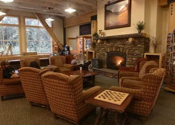 Denali Park Village hotel thumbnail 4