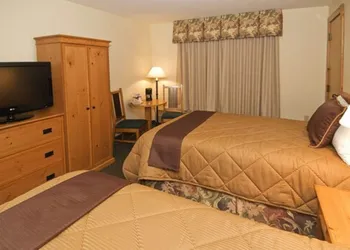 Denali Park Village hotel thumbnail 8