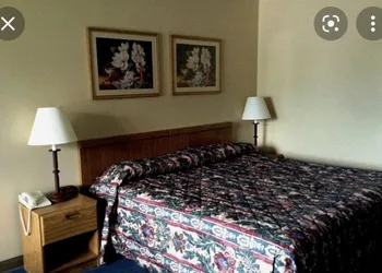 Super9 inn hotel thumbnail 2