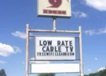 Super9 inn hotel thumbnail 7