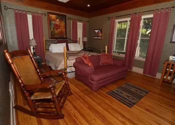 Far View - A Bed & Breakfast Estate hotel thumbnail 4