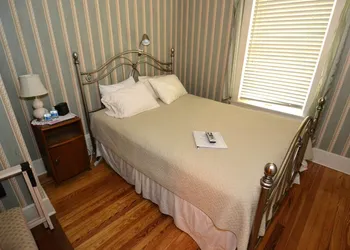 Far View - A Bed & Breakfast Estate hotel thumbnail 6