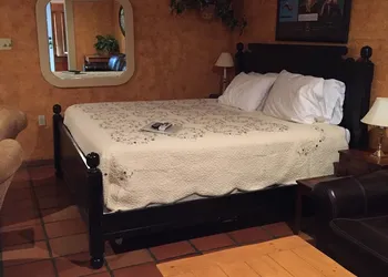 Far View - A Bed & Breakfast Estate hotel thumbnail 7