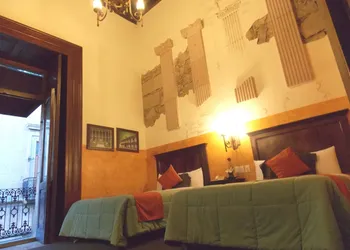 Hotel Historia hotel thumbnail 5