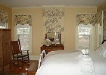 Vintage Gardens Bed & Breakfast hotel thumbnail 6