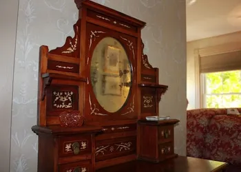 Holbrook House hotel thumbnail 5