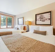 Chanticleer Inn hotel detail image 3