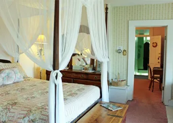 Belle Aire Mansion Guest House hotel thumbnail 5