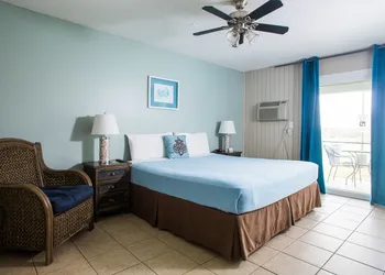 Ocean Villa Inn hotel thumbnail 6