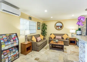 Quality Inn Escondido San Diego North County hotel thumbnail 5