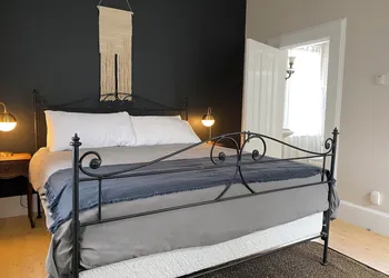 The Weller House hotel thumbnail 4