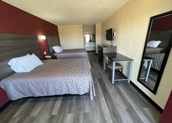 CourtesyStay hotel thumbnail 2