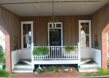 Roanoke Island Inn hotel thumbnail 2