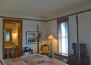 Roanoke Island Inn hotel thumbnail 8