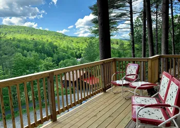 Grunberg Haus Inn & Cabins hotel thumbnail 7