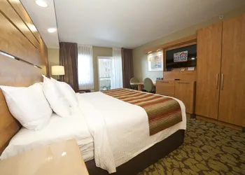 DeSoto Beach Hotel hotel thumbnail 7