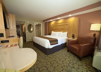 DeSoto Beach Hotel hotel thumbnail 8