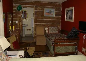 Gallagher's Irish Rose hotel thumbnail 3