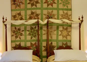 Oak Grove Bed and Breakfast hotel thumbnail 3