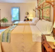 Oak Grove Bed and Breakfast hotel detail image 4