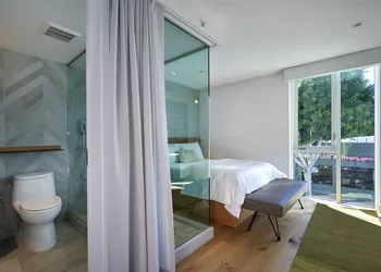 Mayumi hotel thumbnail 3