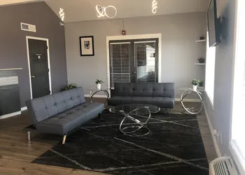 Extend a Suites & RV Park hotel thumbnail 3