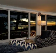 Looking Glass Beachfront Inn hotel detail image 3