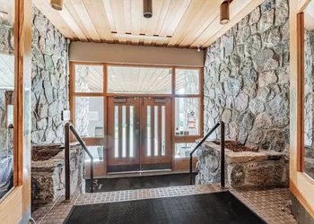 Nomi Resort hotel thumbnail 3