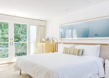 The Surf Lodge hotel thumbnail 5
