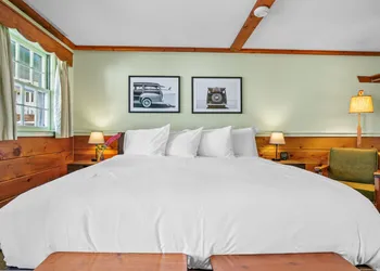 Mid-Town Motel hotel thumbnail 8