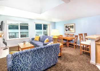 WorldMark Discovery Bay hotel thumbnail 8