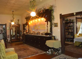 The Carleton House hotel thumbnail 2