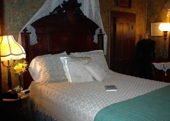 The Carleton House hotel thumbnail 3