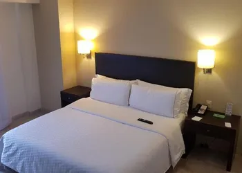Fiesta Inn Coatzacoalcos hotel thumbnail 8