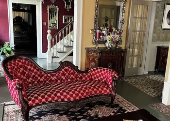 Commodore Bed and Breakfast hotel thumbnail 2