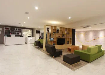Fiesta Inn Express Perinorte hotel thumbnail 5
