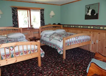 Blue Gentian Lodge at Magic Mountain hotel thumbnail 5