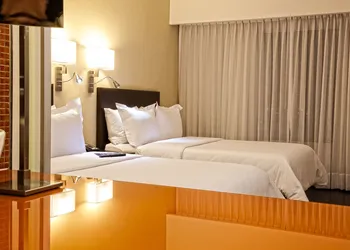 Fiesta Inn Zacatecas hotel thumbnail 3